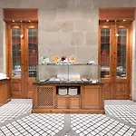 Nh Collection Hotel
