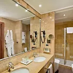 Nh Collection 4*
