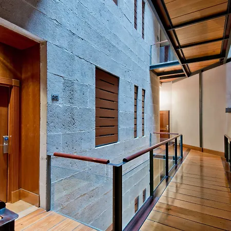 Nh Collection Ξενοδοχείο 4*