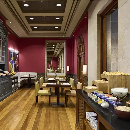 Hotel Nh Collection 4*